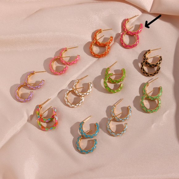 Hot Pink Enamel Geometric Pattern Hoop Earrings 18K Gold‎ Plated Stainless Steel - Picture 6 of 8